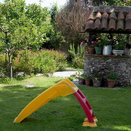 Fuente De Las Anjanas 3* Estrada