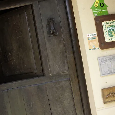 Fuente De Anjanas 3*