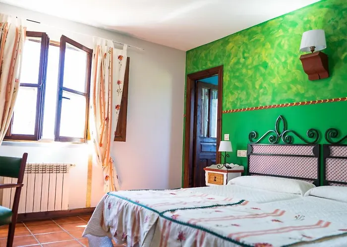 Fuente De Anjanas Hotell Estrada