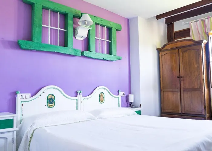 Otel Fuente De Anjanas 3*