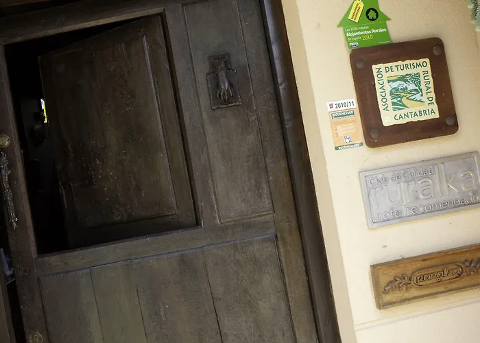 Fuente De Anjanas 3*